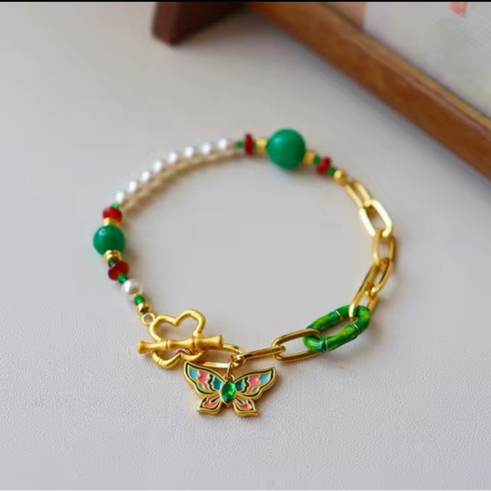NWOT bracelet ❤️❤️❤️